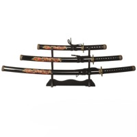 Ensemble populaire de trois pièces en plastique de 98,5 cm/76,5 cm/52 cm avec motif Nuage et Dragon pour collection de cosplay