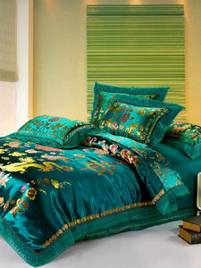 Kit sette pezzi di qualità in puro cotone per matrimonio di qualità in lana con copripiumino rosso grande con fodera in raso - Product Image 6