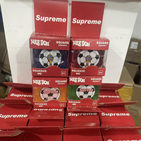 Vente en gros Supreme NeeDoh Cube de football carré Squishy, jouet sensoriel anti-stress à presser, cadeau pour enfants et adultes, article de fête