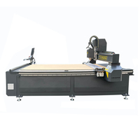 Routeur CNC 3 axes avec broche de refroidissement par eau 5,5 kW, table à vide et rouleau de pression pour la fabrication de lettres en MDF, acrylique et cristal