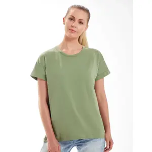 T-shirt The Boyfriend T, merchandising biologique et durable - Product Image 1