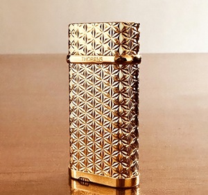 Briquet à cigarettes rechargeable en alliage de zinc de luxe dans un coffret cadeau, flamme douce portable haut de gamme pour hommes, cadeau premium - Product Image 4