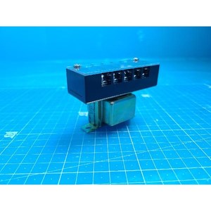 Subbase para Monitor de Llama Yamatake 81406725-003, Usada, Piezas de Equipos Semiconductores Legacy - Product Image 5