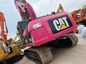 Excavatrice hydraulique moyenne Caterpillar 320D rose, poids 20t, engin de construction, moteur électrique robuste - Product Image 2