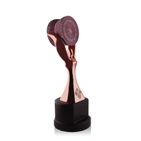 Figurines de trophée en métal fabriquées sur mesure en chine, soulevez le tambour avec une Base en bois pour la décoration de cadeau souvenir