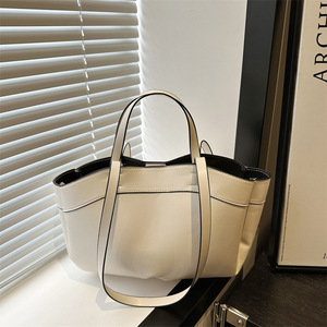 Nouveauté 2026 : <span class=keywords><strong>Sac</strong></span> fourre-tout grande capacité pour femme en <span class=keywords><strong>cuir</strong></span> PU <span class=keywords><strong>vintage</strong></span>, <span class=keywords><strong>sac</strong></span> à bandoulière 2-en-1 pour les trajets quotidiens - Product Image 5
