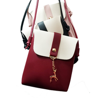 2021 Offre Spéciale nouvelle mode dessin animé wapiti pendentif personnalisé dame collier sac en cuir PU croix corps téléphone portable sac pour iPhone