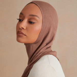 Vente <span class=keywords><strong>en</strong></span> gros 2025 Rafraîchissant et Doux pour femmes musulmanes Couverture Complète Intérieure pour femmes Hijab <span class=keywords><strong>Bonnet</strong></span> Islamique Sous-Foulard Couvre-<span class=keywords><strong>cou</strong></span> - Product Image 1