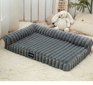 Lit pour chien Pawseon en velours côtelé rectangulaire, canapé confortable pour animaux de compagnie en fausse fourrure pour chiens de petite et moyenne taille - Product Image 2