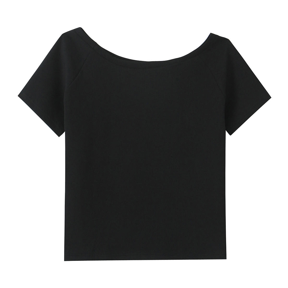 เสื้อแขนสั้นสีดำ