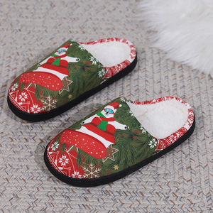 Pantoufles de Noël pour femmes en stock en vente en gros en usine Pantoufles de Noël douces pour l'intérieur Pantoufles pelucheuses pour femmes - Product Image 4