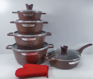 Batterie de cuisine professionnelle 12 pièces <span class=keywords><strong>en</strong></span> aluminium moulé avec revêtement granit, casseroles 20, 24, 28, 32 cm et poê<span class=keywords><strong>le</strong></span> à frire 28 cm pour <span class=keywords><strong>le</strong></span> marché africain - Product Image 2