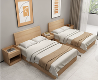 Lit pliant double moderne et personnalisé en panneaux de bois, design éco-responsable pour chambre et salon d'hôtel 5 étoiles