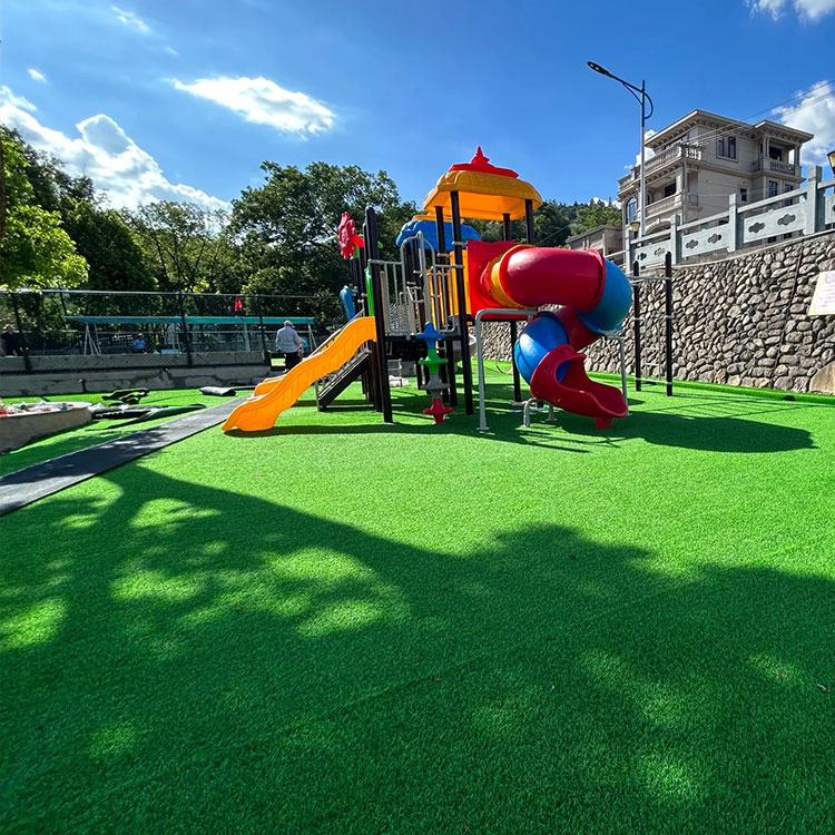 Playground Safety Artificial Grass Durable Colorful