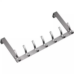 Le crochet derrière la porte utilisé <span class=keywords><strong>pour</strong></span> accrocher le support de <span class=keywords><strong>rangement</strong></span> de porte le porte-vêtements <span class=keywords><strong>suspendu</strong></span> Crochet de porte de salle de bain et de toilette - Product Image 1