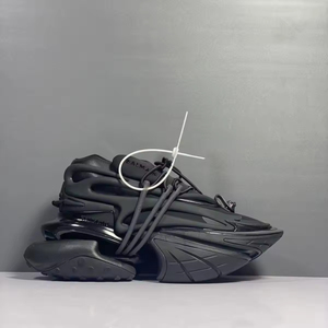 Chaussures de sport décontractées haut de gamme pour hommes et femmes, à semelles épaisses, idéales pour la marche et le sport. - Product Image 5