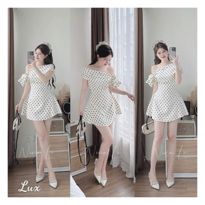 Vestido floral y a cuadros para mujer, cuello cuadrado, suministro ODM, diseño de moda para resaltar las curvas y mejorar la belleza femenina - Product Image 2