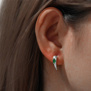 CANNER Minimalist 925 Sterling <b>Silver</b> Emerald Zircon <b>Earrings</b> Jewelry Geometric <b>Heart</b> Shape Hoop <b>Earrings</b> for Women - Product Image 4