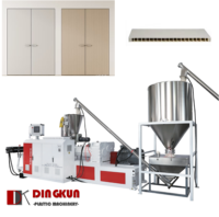 Mesin Pembuat Panel Pintu PVC Lini Produksi Ekstruder Pintu Kayu Plastik WPC Dengan Kapasitas Tinggi Harga