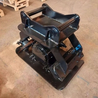 Compacteur à plaque vibrante à entraînement hydraulique AORIS pour excavatrice de 4 à 9 tonnes
