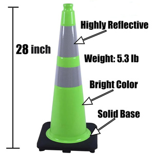 28 inch PVC verkeerskegels groen met reflecterende rand van technische kwaliteit voor gebruik op bouwplaatsen, opritten, wegen en parkeerplaatsen - Product Image 6