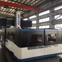 Metal Center Cnc Centre d'usinage de travail des métaux à 5 axes avec contrôle CNC Fanuc/Siemens/Mitsubishi