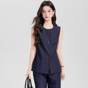 Women's Two Piece Vest And Trousers Set Solid Color Polyester Spring Casual Suit - Product Image 4