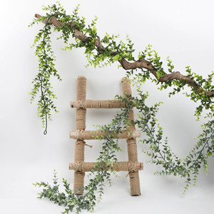 Guirlande de verdure artificielle Guanyi en eucalyptus de 1,80 m pour décorations intérieures et extérieures, plafond, balcon, mur - Product Image 3
