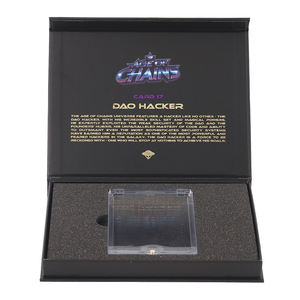 حذاء وملابس سوداء فاخرة كبيرة رائعة مع شعار مخصص منقوش مطلية بالأعلى بإغلاق مغناطيسي صلب من الصعب ، - Product Image 1