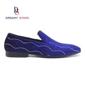 Chaussures Homme Confortables en Cuir Velours de Vachette Vintage Faites à la Main, Personnalisables, Durables, de Haute Qualité, avec Logo Personnalisé et Processus de Broderie à Chaud - Product Image 3