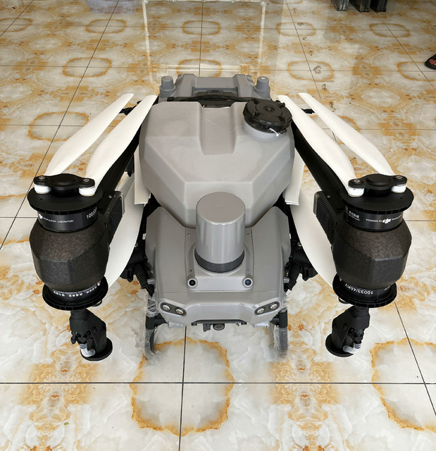 Original for T50 T40 T25 T20P High Rate Leak Free One Drone for Surveying Spraying Spreading Binocular Vision and Dual Radar