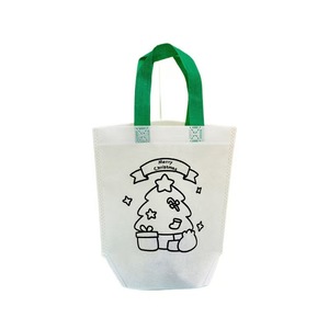 Sac de coloriage de Noël Flamme Étincelante en tissu non tissé, cadeau artisanal pour enfants, kit d'activités DIY - Product Image 1