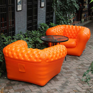 Canapé gonflable capitonné orange <span class=keywords><strong>de</strong></span> luxe <span class=keywords><strong>2</strong></span> <span class=keywords><strong>places</strong></span> Fauteuil gonflable Chesterfield Canapé gonflable pour la maison Bureau Salon Location <span class=keywords><strong>de</strong></span> fête - Product Image 2