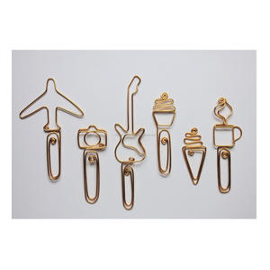 Marque-pages en laiton forme creuse En Métal Signet - Product Image 1