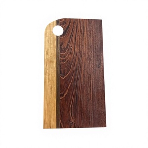 Tabla de cortar y cortar de madera de mango con el mejor diseño a un precio asequible Regalos de madera de excelente calidad Acabado en madera natural - Product Image 1