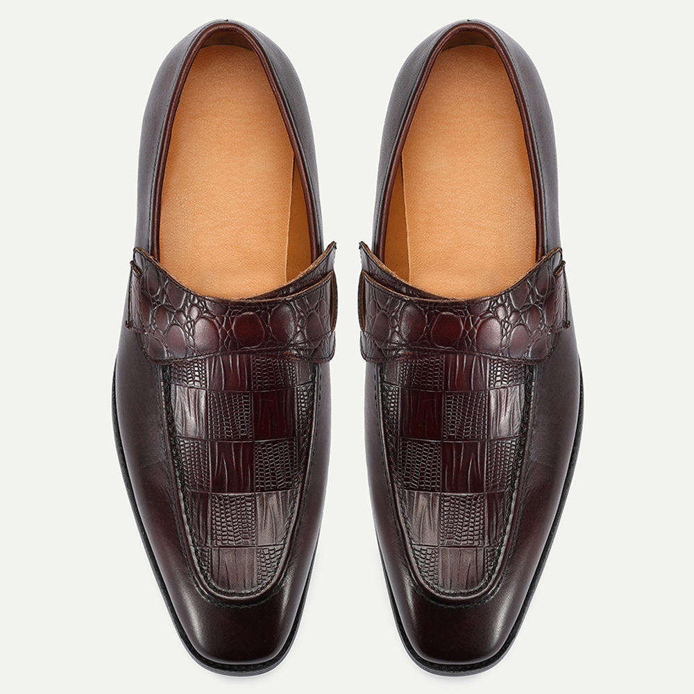 สีน้ำตาล