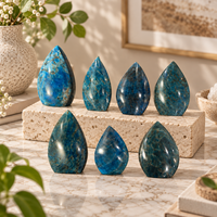 Ornement Goutte d'Eau en Apatite Bleue, Cristal Poli, Décoration d'Intérieur, Pierre de Guérison, Pièce d'Exposition, Décoration de Bureau, Étagère, Table