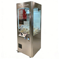 Machine à griffes mini à monnayeur, marque Prize Arcade Toys, pour événements de mariage, location et événements attrayants, avec jouets en peluche et des prix
