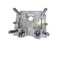 Fabricant de moules d'injection plastique sur mesure de grande taille avec machine de 1600T pour aquarium, poubelle et seau, service de moulage OEM