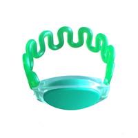 Bracelet RFID NFC EM4305 en silicone étanche pour la gestion des cartes de membre et le contrôle d'accès dans les clubs, centres de villégiature et spas