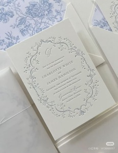 ชุดการ์ดเชิญงานแต่งงานแบบหรูหรา พิมพ์แบบ Letterpress พร้อมปั๊มนูนลายอักษรย่อ กระดาษคราฟท์เคลือบฟิล์ม ริบบิ้นผ้าไหม การ์ด RSVP และการ์ดรายละเอียด - Product Image 5