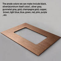 Cadres décoratifs carrés personnalisés, plaques de commutation en métal aluminium anodisé avec finition laiton brossé pour prises murales et interrupteurs modernes