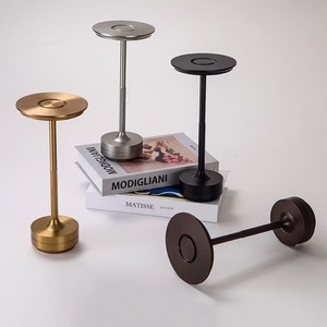 Kim loại USB sạc cảm ứng hiện đại sang trọng vàng cạnh giường ngủ LED ánh sáng ban đêm Nhà hàng không dây pin sạc LED bảng đèn - Product Image 2