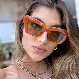 Gafas de sol rectangulares de ojo de gato para hombres y mujeres, lentes protectoras UV400, tonos blancos para exteriores, gafas naranjas de Hip Hop, tendencia 2025 - Product Image 2