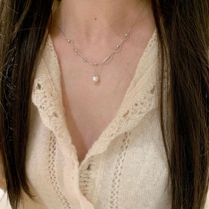 Collar con Colgante de Plata de Ley S925 con Encaje y Diamantes Completos, con Perla Blanca Australiana de Partículas Grandes, Elegante y de Alta Gama - Product Image 4