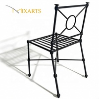 Ensemble de table et chaises de salle à manger d'extérieur en acier inoxydable, style industriel contemporain de luxe, écologique, avec dossier, mobilier de jardin pour la maison