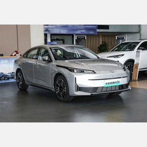 2025 Changan Qiyuan A05 coche de gasolina eléctrico híbrido Vehículo de nueva energía Venta caliente COMERCIO DE China - Product Image 2