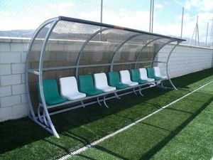 Asientos Modulares Ajustables para Banca de Fútbol, Color Negro/Rojo, Personalizables, con Almacenamiento, Material de PVC, para Áreas de Sustitutos en Campos de Fútbol - Product Image 3
