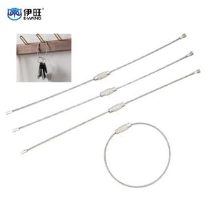 Llavero Moderno con Anilla, Personalizable con Logotipo, Mosquetón de Acero Inoxidable para Equipo de Exterior - Product Image 2