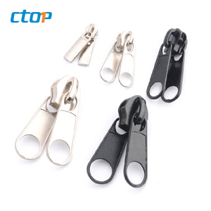 Tête de fermeture à glissière classique personnalisée simple double face de meilleure qualité curseur de fermeture à glissière en métal personnalisé curseur de fermeture à glissière en métal personnalisé - Product Image 2